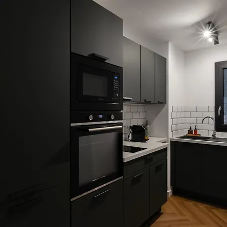 Horus Design Apartment *