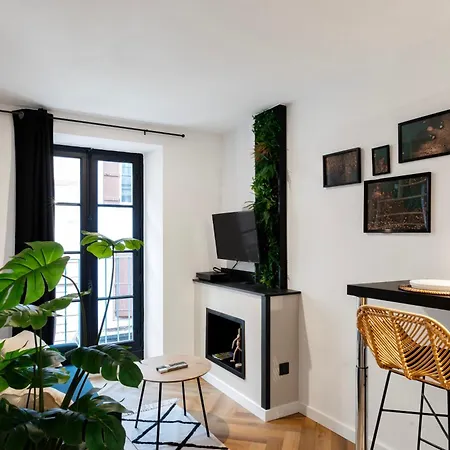 Horus Design Apartmán *